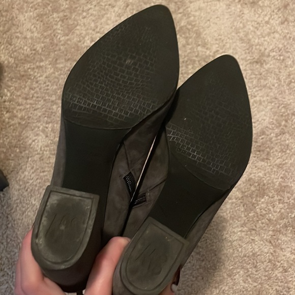 Stuart Weitzman Grey Suede Ankle Boots Size 10 - Picture 5 of 13